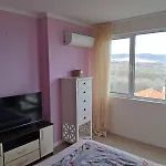 Sea View Апартаменты *