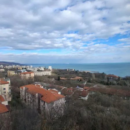 Sea View Apartamento *