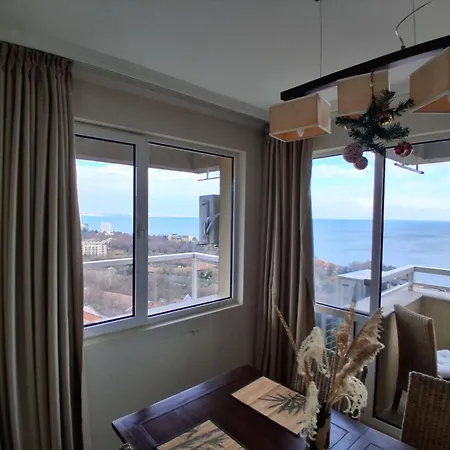 Sea View Золотые Пески